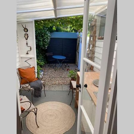 The Yellow Door Whitstable - Peaceful Retreat Close To Beach Exterior photo